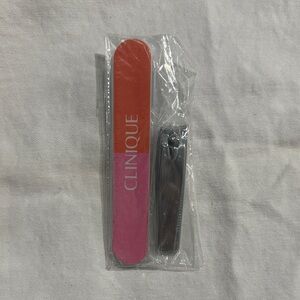 Clinique Travel Size Nail Care Duo Set - Nail Clippers and Nail File